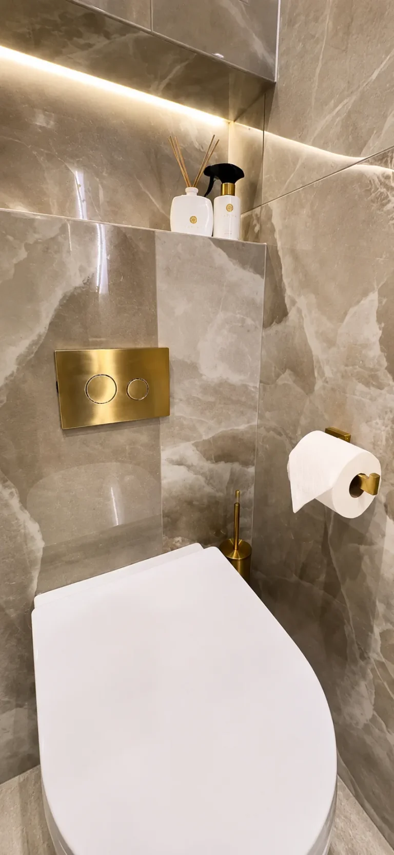 Hertfordshire: Luxury En-Suite Bathroom - Hertfordshire En-suite 7